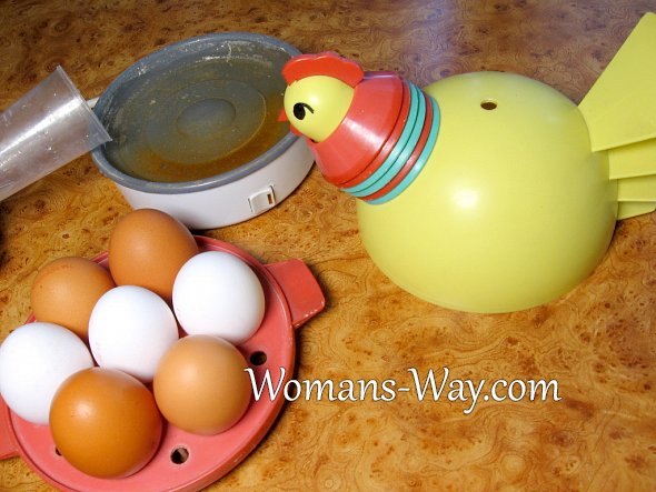 Сколько воды необходимо чтобы сварить яйца в яйцеварке