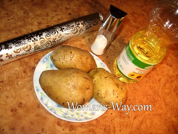 Все необходимое для запекания картофеля в духовом шкафу