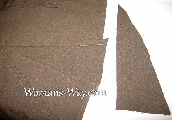 Вшиваем вставки из ткани в боковые швы на брюках или юбке
