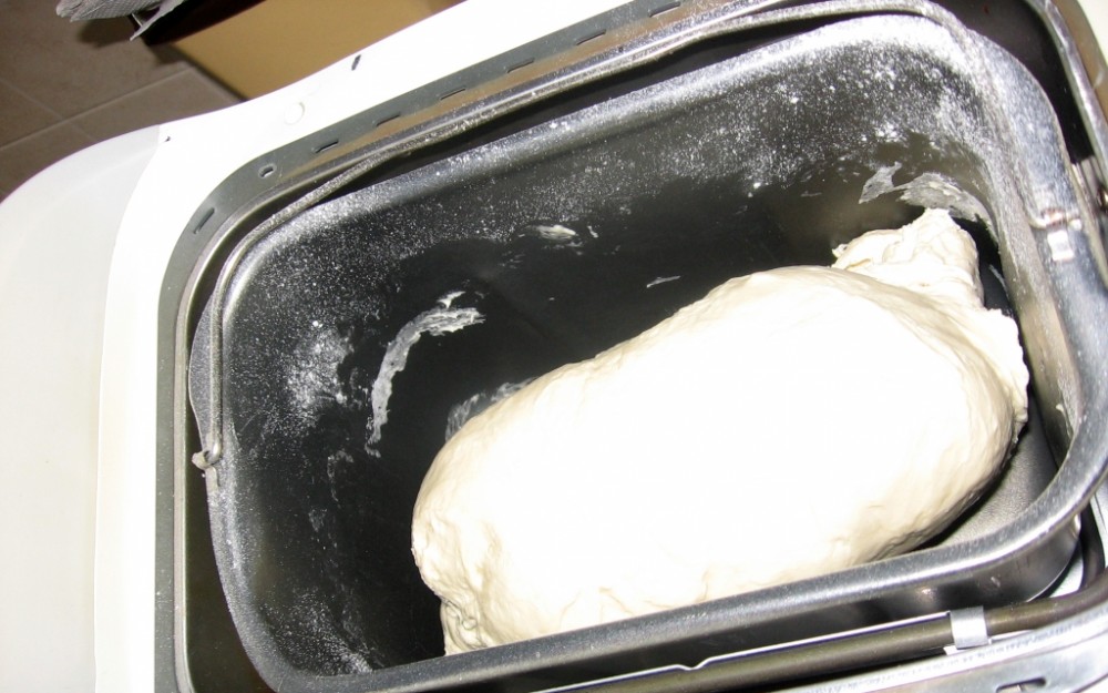 Хлебопечки замешивания теста. Замес теста в хлебопечке Мулинекс. Тесто для хлебопечки Мулинекс для пельменей. Дрожжевое тесто в хлебопечке Мулинекс. Тесто в хлебопечке Мулинекс.